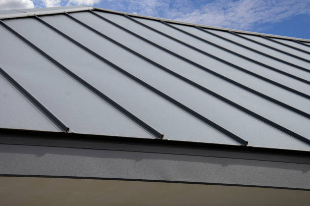 Professional Roofing Service in Shorewood Tower Hills Harbert, MI